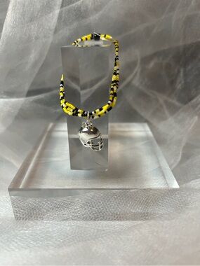 Pittsburgh Steelers Colors Football Helmet Charm Seed Bead Bracelet (FL1136)